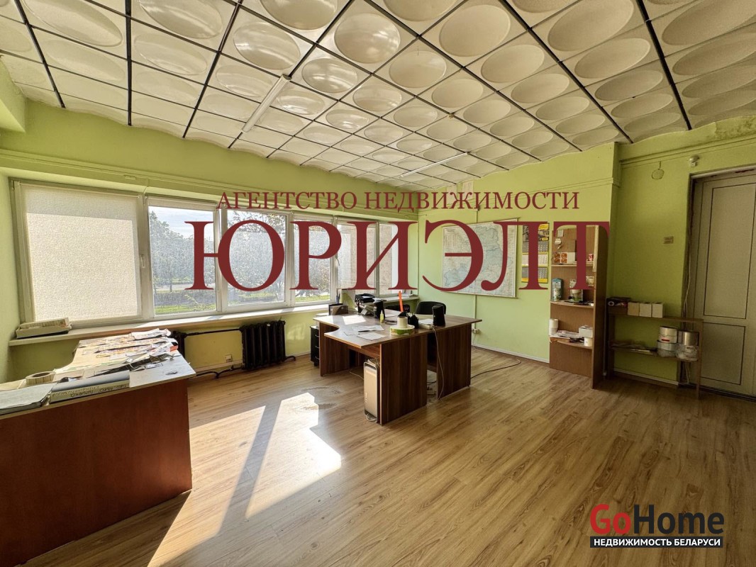 Максима Горького, 92