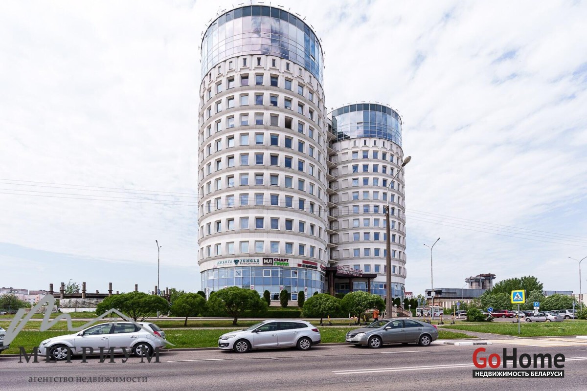 Домбровская ул., 9