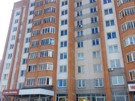 Актеров Еременко ул., 16
